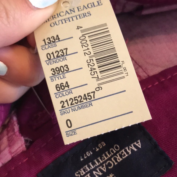 NWT American Eagle high rise shorts - Picture 3 of 3